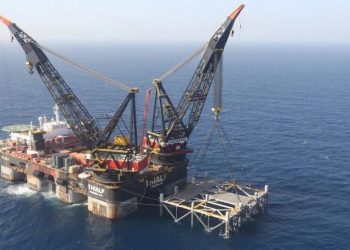 وزارة البترول تعلن بدء ضخ الغاز الإسرائيلى إلى مصر رسميًا