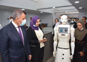 أول ممرضة روبوت فى مصر