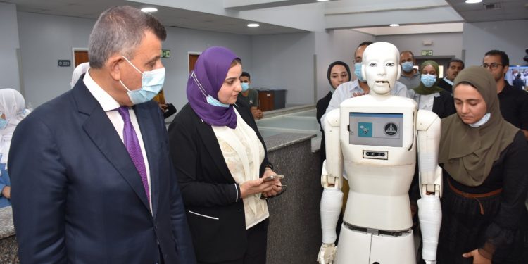 أول ممرضة روبوت فى مصر