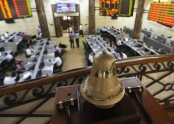 A general view of the Egyptian stock exchange in Cairo August 18, 2013. Egypt's stock market fell sharply on Sunday as it resumed trading after hundreds of people were killed in a crackdown by the army-backed government on supporters of the Muslim Brotherhood. Banks and the stock market reopened for the first time since Wednesday's carnage, with shares rapidly falling 2.5 percent.   REUTERS/Louafi Larbi (EGYPT - Tags: POLITICS CIVIL UNREST BUSINESS)