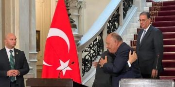 وزير الخارجية التركي ونظيرة المصري