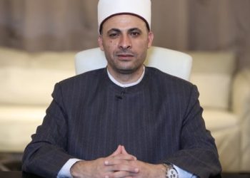 الدكتور هشام عبدالعزيز